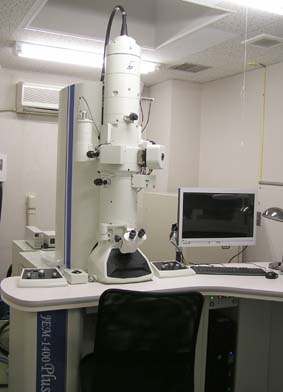 透過電子顕微鏡(JEM1400)